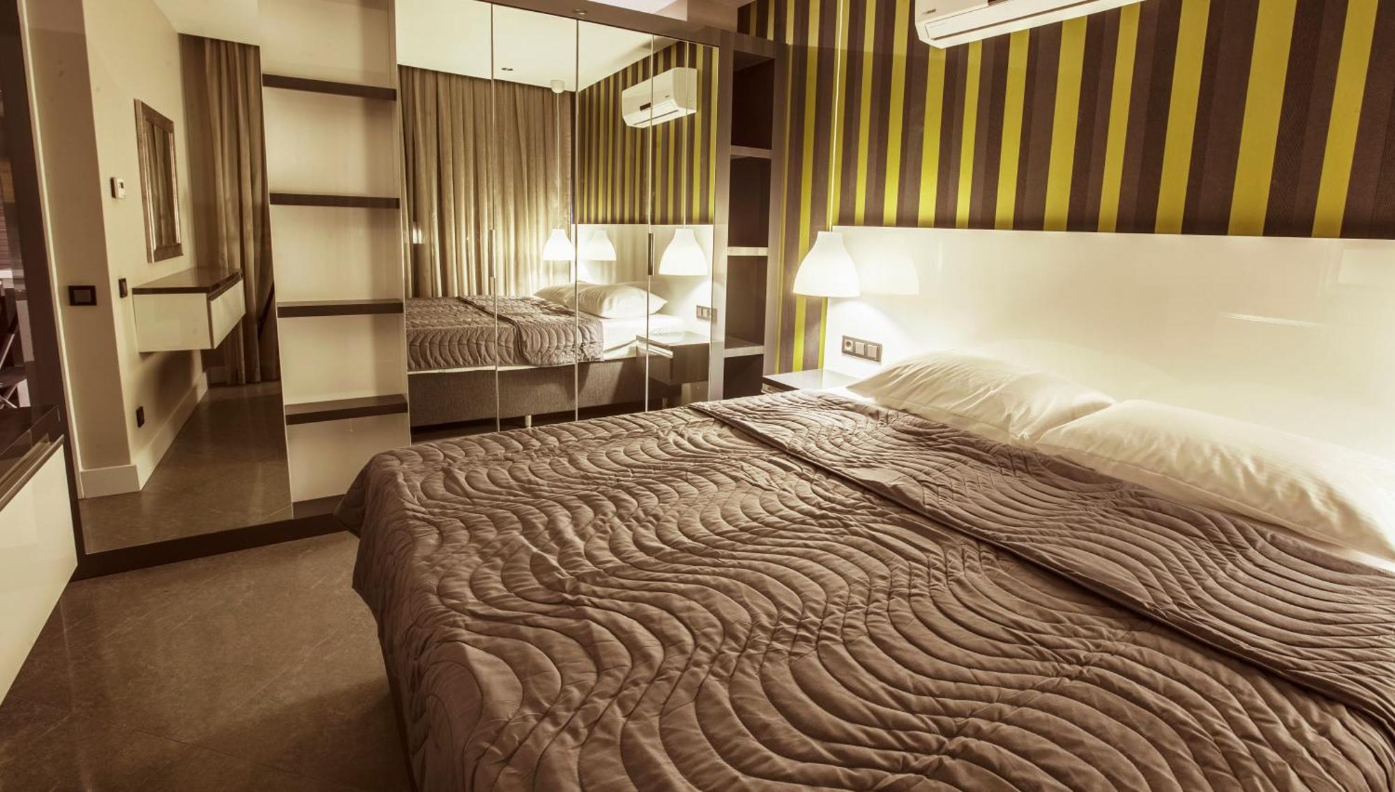 Bmk Suites Apartments アンタルヤ エクステリア 写真
